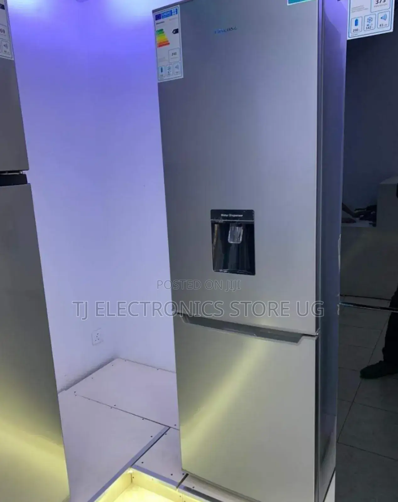 Fridge Hisense 341 Litres With Water Dispenser