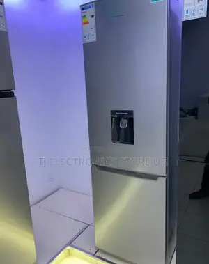 Fridge Hisense 341 Litres With Water Dispenser
