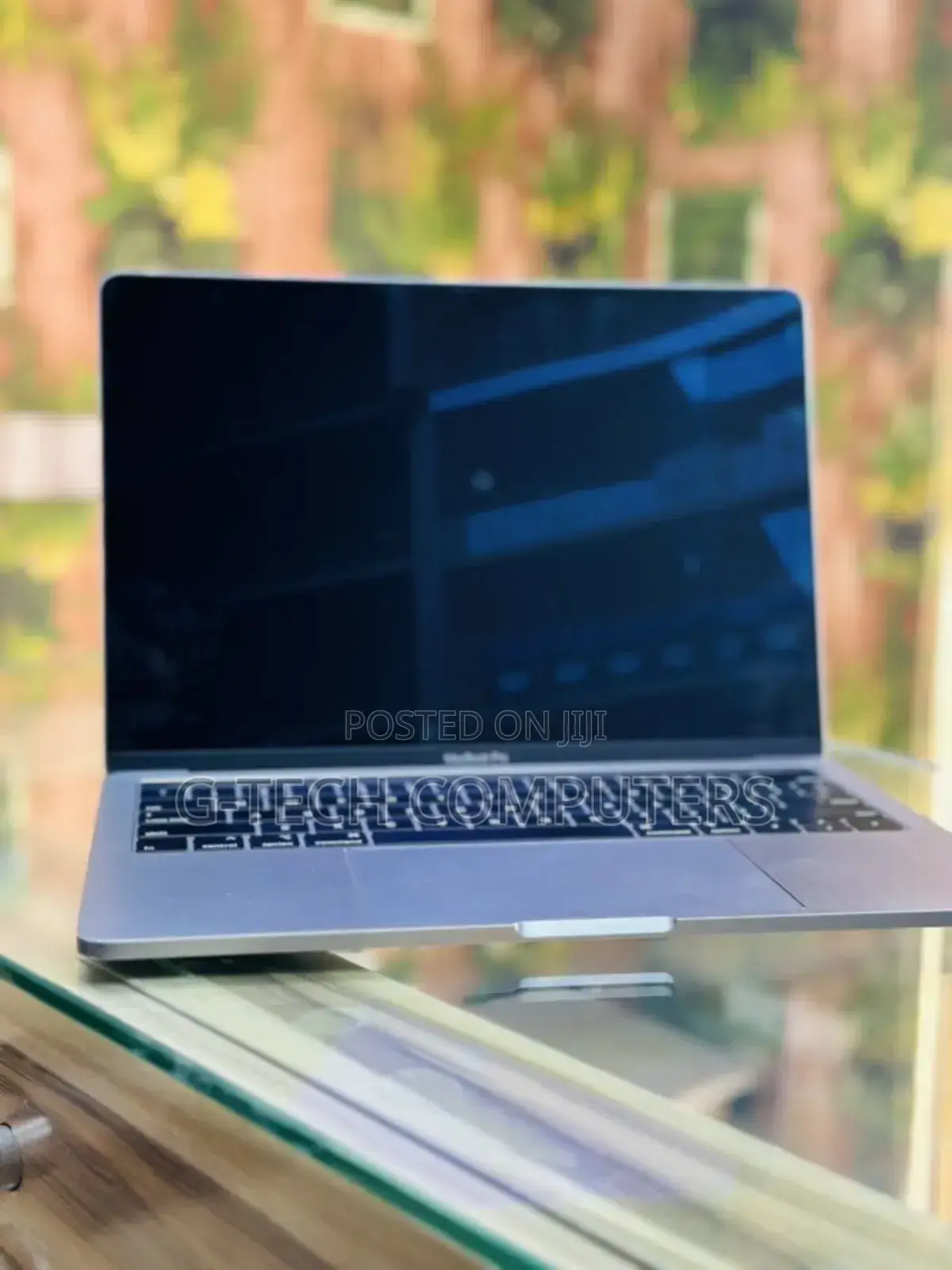 New Laptop Apple MacBook Pro 16GB Intel Core I9 SSD 1T