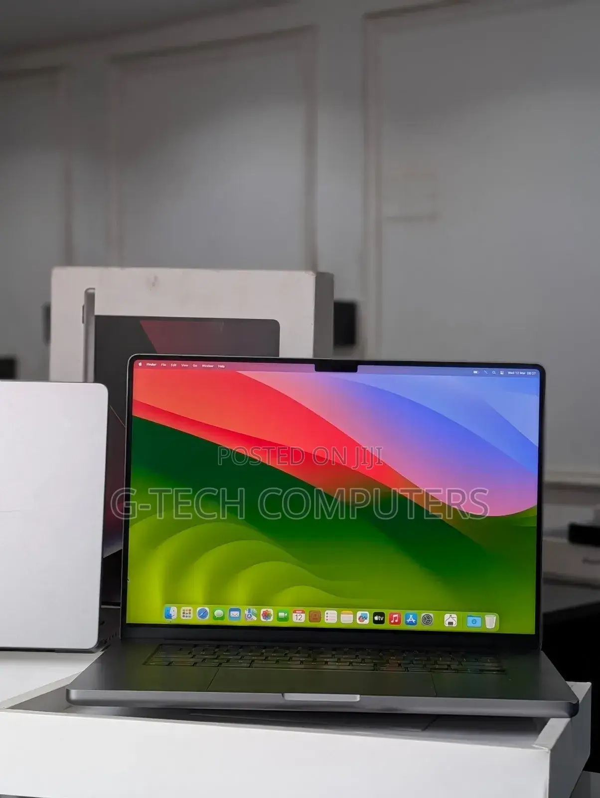 New Laptop Apple MacBook Pro 2023 M2 Max 16-Inch 16GB Apple M2 SSD 1T