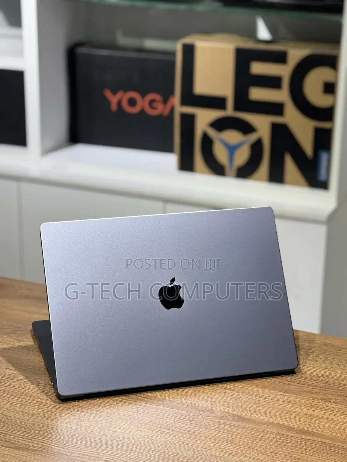 New Laptop Apple MacBook Pro 32GB Intel Core I9 SSD 2T