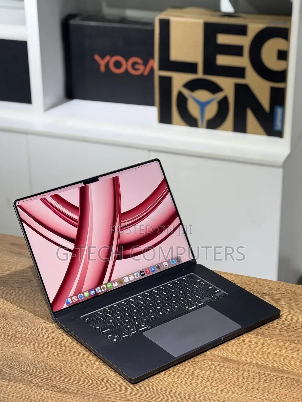 New Laptop Apple MacBook Pro 2017 16GB Intel Core I7 SSD 512GB