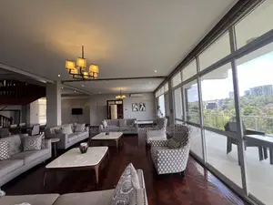Furnished 5bdrm Penthouse in Kololo, Central Division for rent