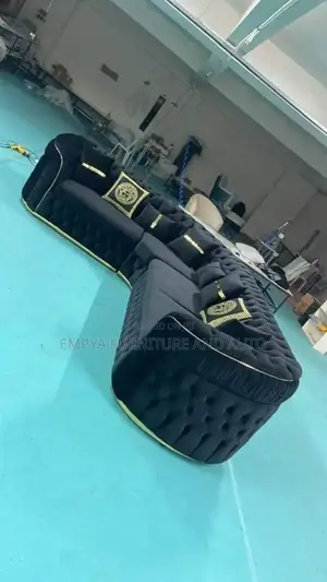 Chester Black Sofa Set