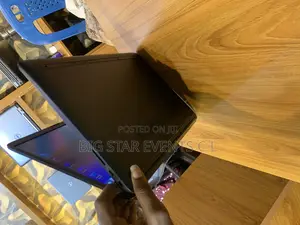 Laptop HP 14S 4GB Intel Celeron SSD 128GB