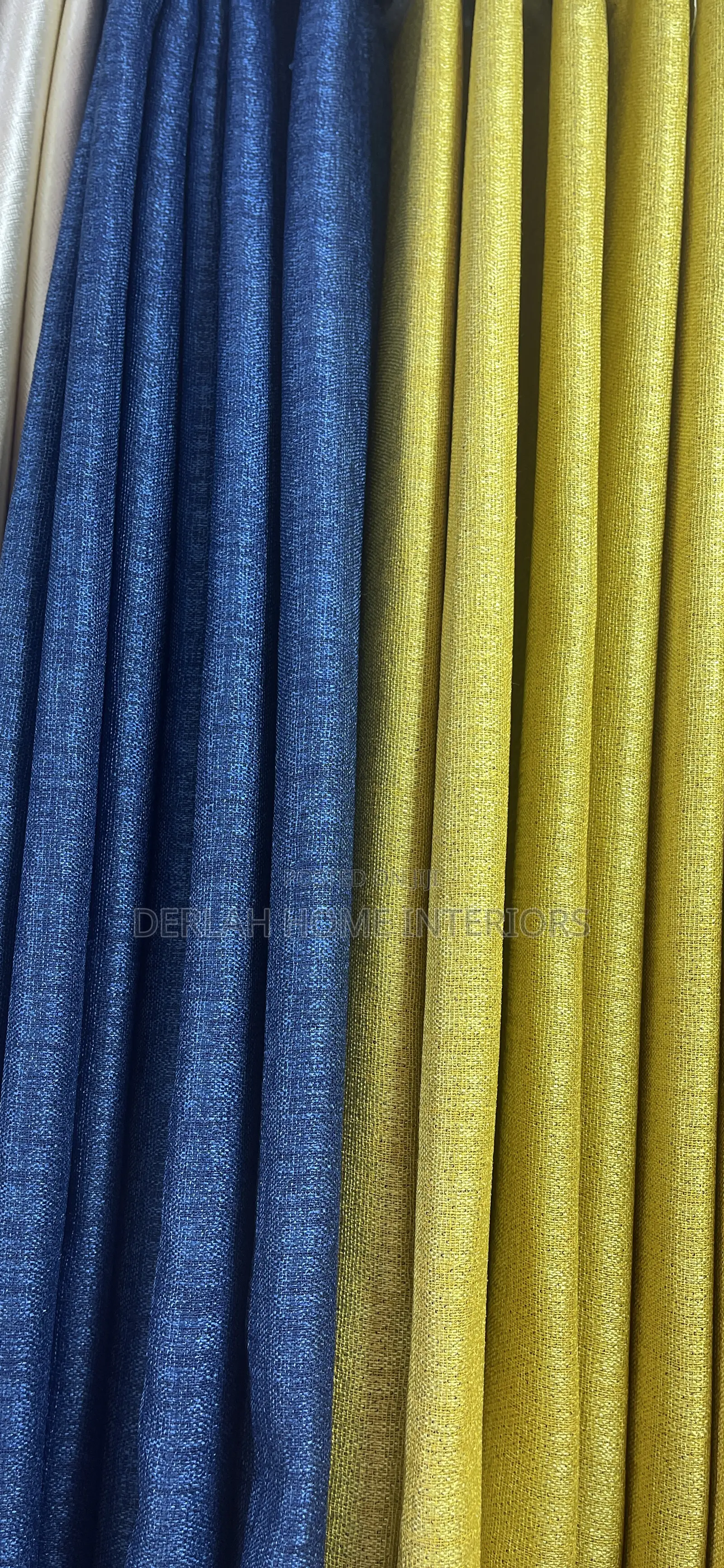 Blue and Yellow Curtain (Kikutiya )