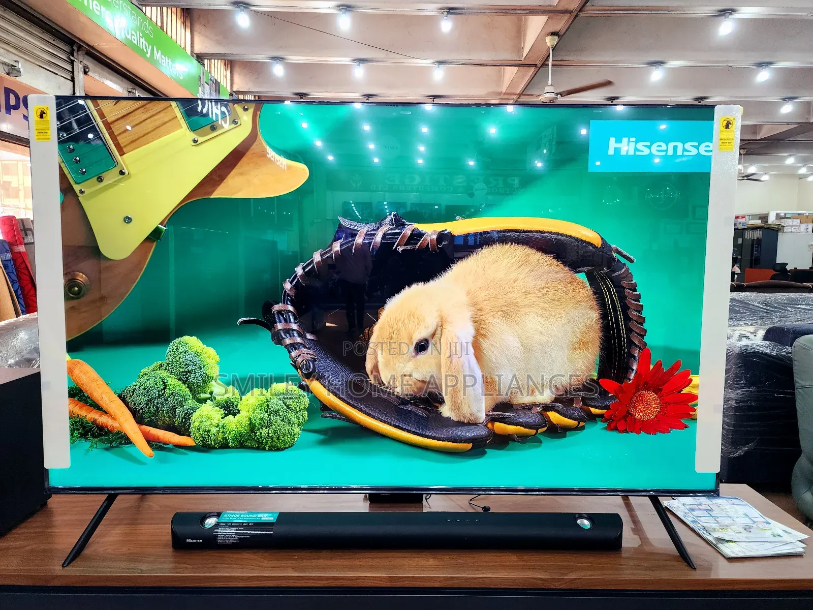 100inches Hisense Q7 Series Quantum Dot Display Vidaa Tv