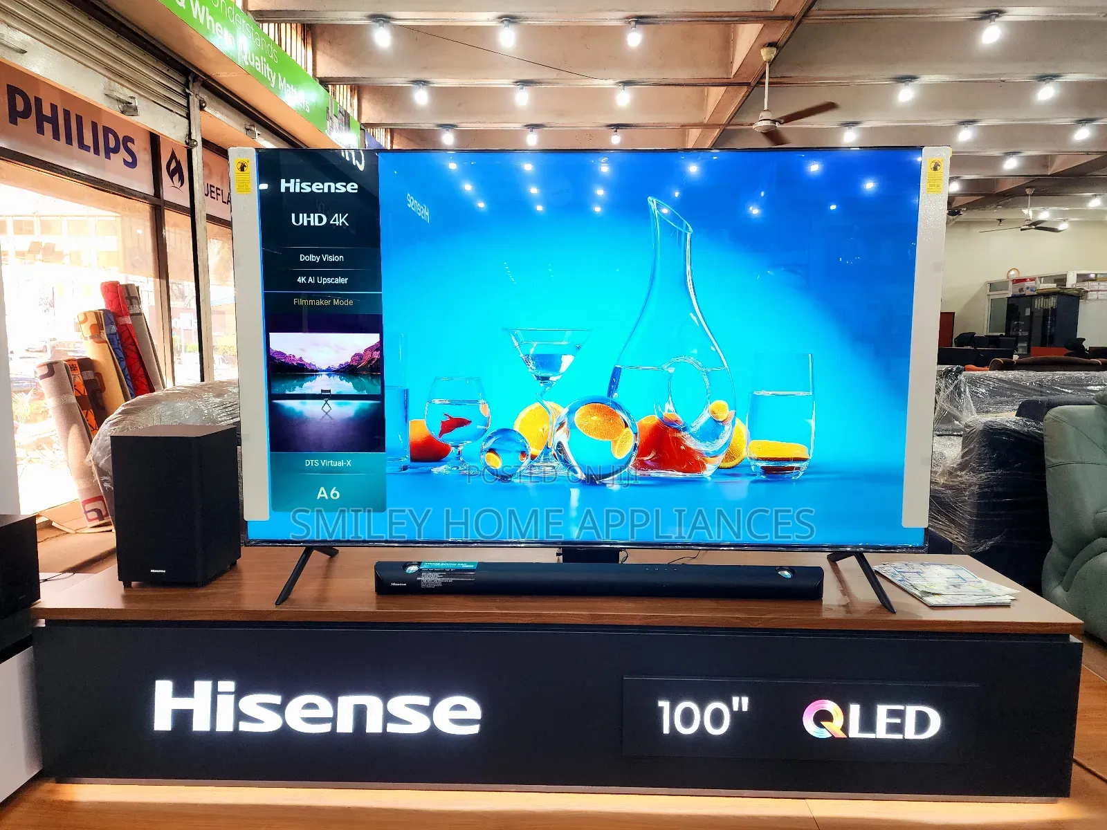 100inches Qled Hisense Quantum Dot High Display Smart Tv