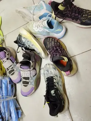 Shoe for Basketball Player's