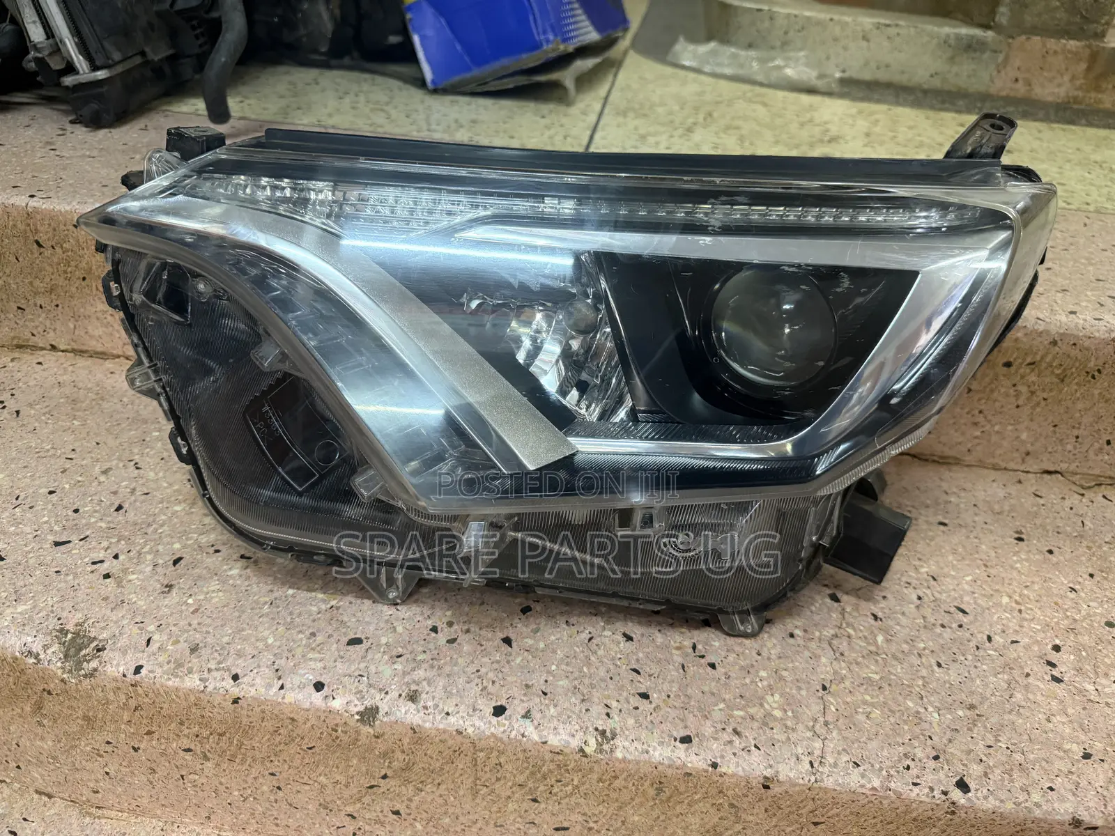 Rav4 2016 - 2018 Headlight