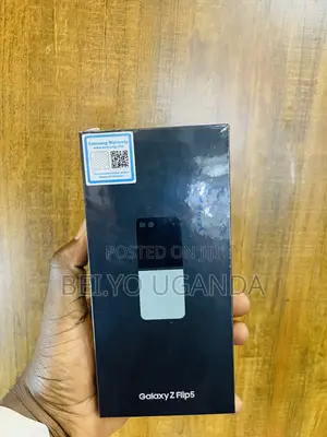 New Samsung Galaxy Z Flip 5 256 GB Black