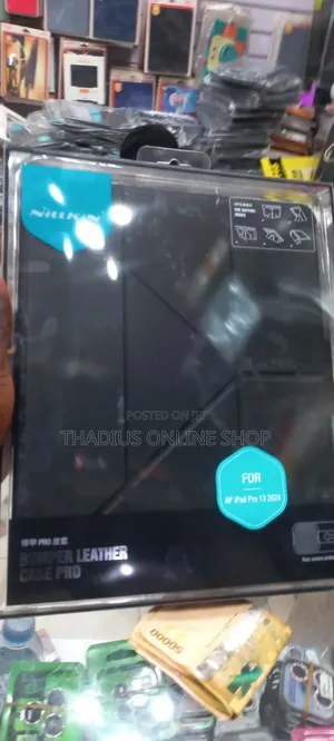 iPad Pro 13 (2024)Leather Bumper Flip Glossy Case