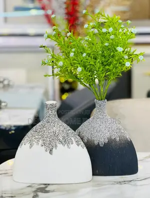 High Quality Flower Vessels