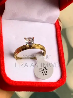 Round Moissanite Bridal Engagement Rings