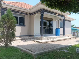 3bdrm Bungalow in Namugongo Sonde, Central Division for rent