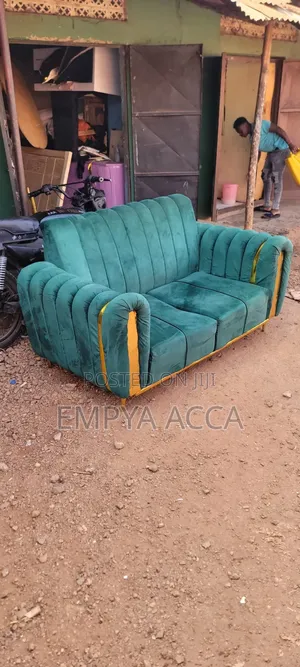 Grite Sofa Green