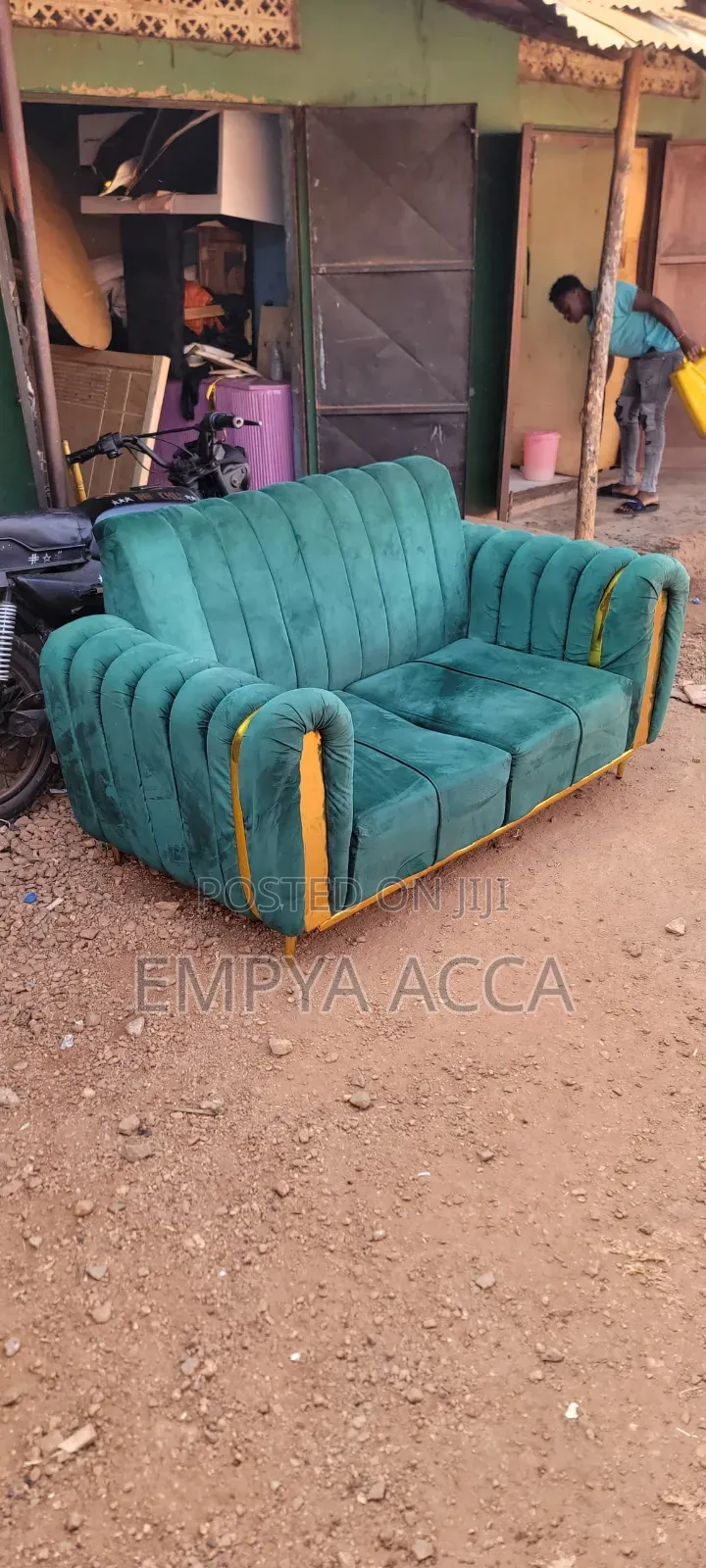 Grite Sofa Green