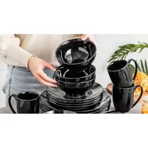 Shinny Round Ceramic Tableware Dinnerware Set