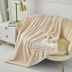 Large Faux Fur Throw Blanket Beige