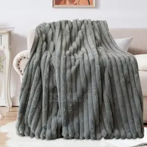 Fluffy Throw Blanket for Cold Weathers Gray