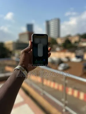 Apple iPhone 11 64 GB White