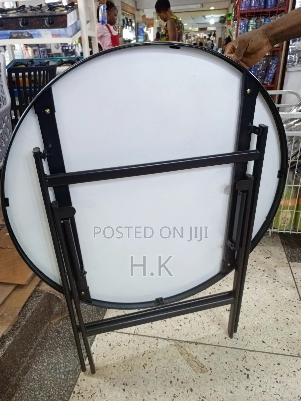 Round Folding Table