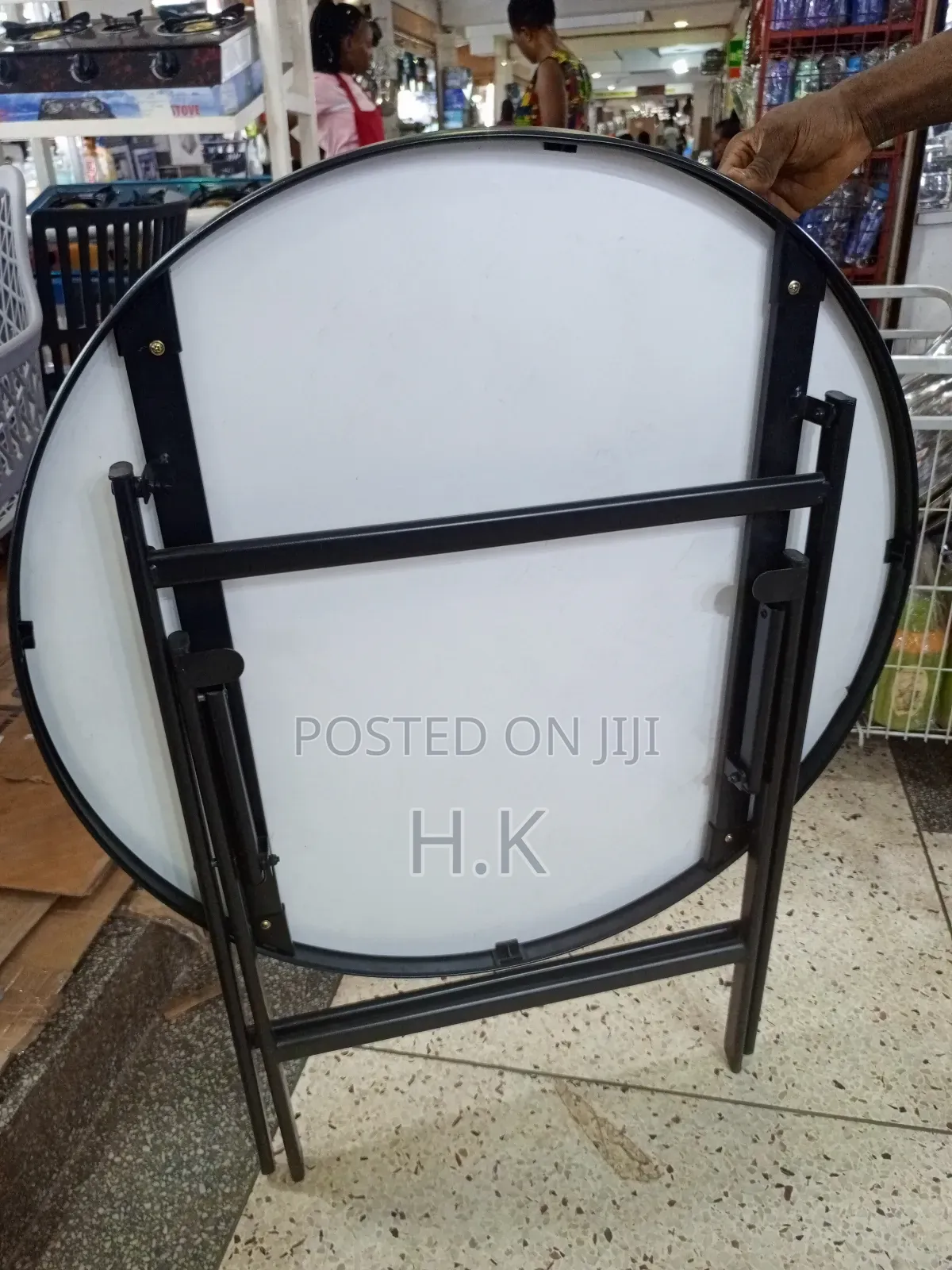 Round Folding Table