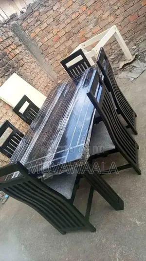 Dinning Black 6 Seats