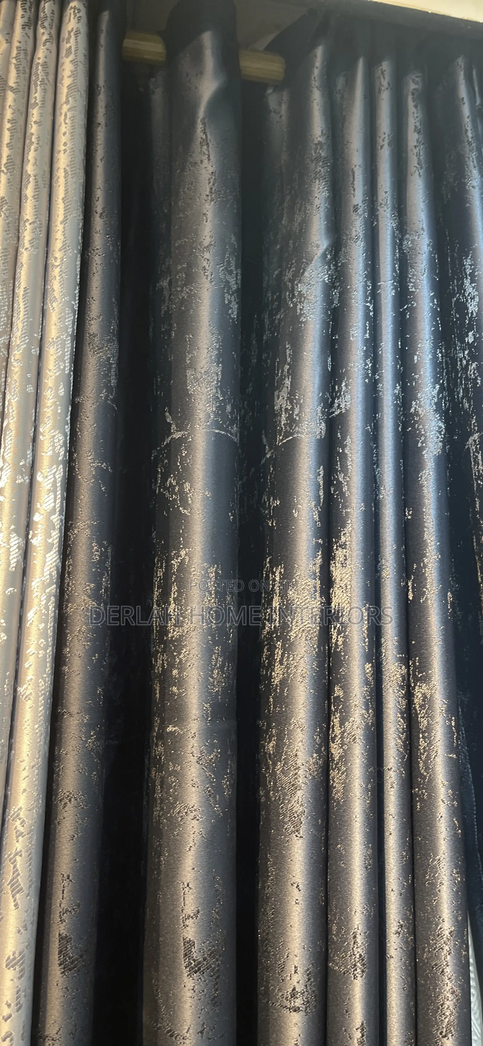 Heavy Black Curtain Per Ready Meter