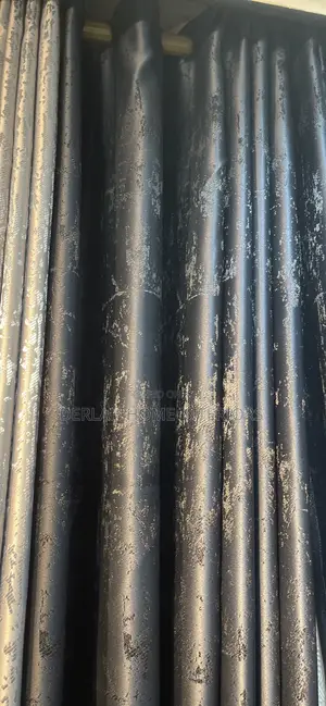 Heavy Black Curtain Per Ready Meter
