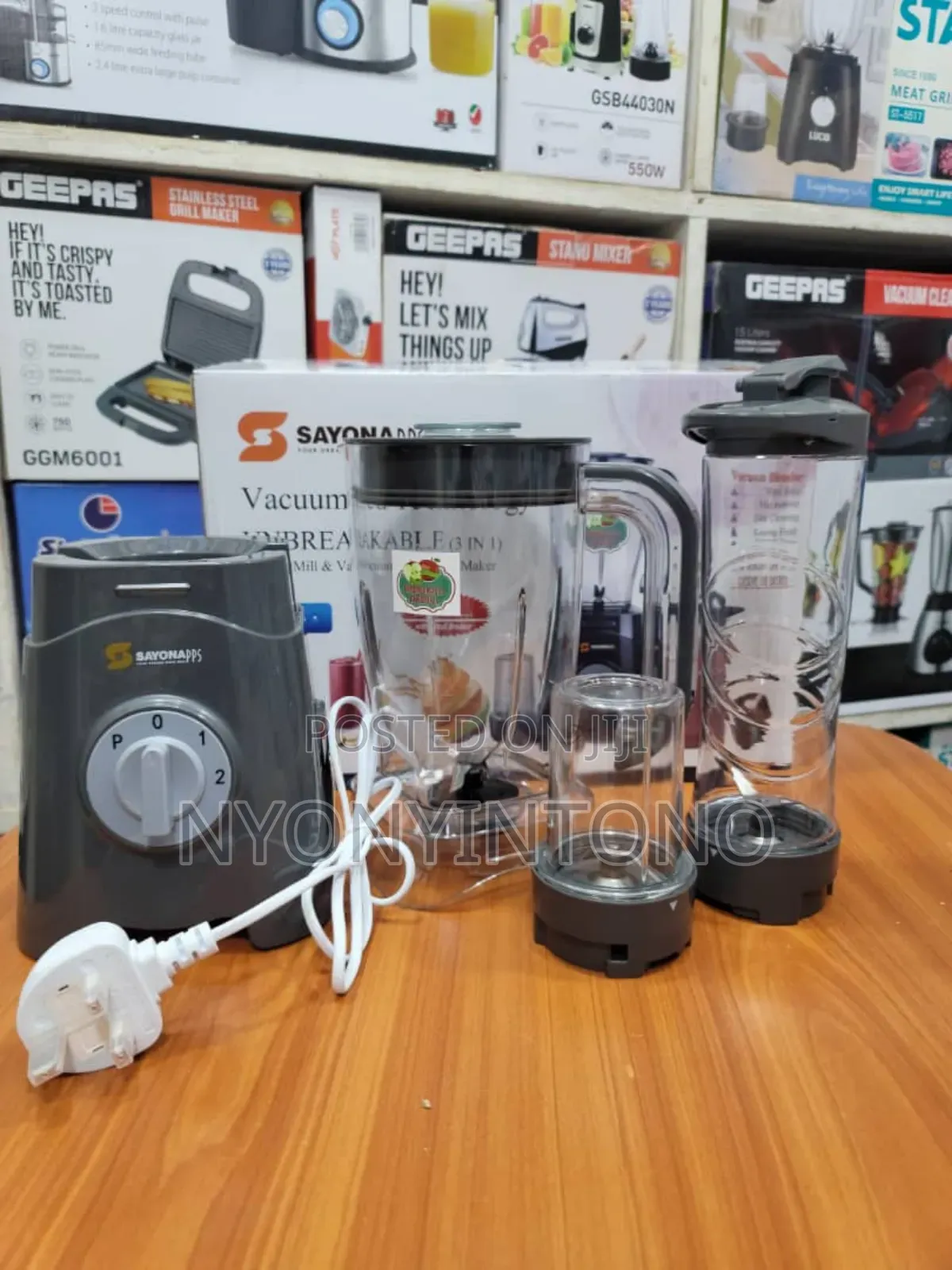 Sayona 3 in 1 Juice Blender With Smoothie Bottle