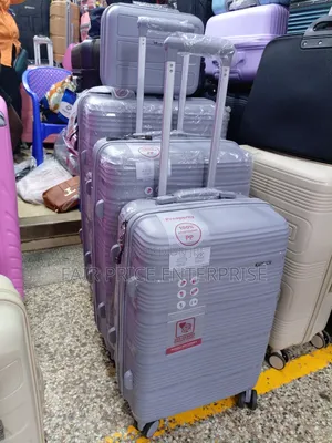 Plastic Suitcases Full Set ( 4pcs )