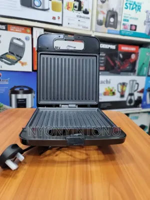 Geepas 4 Slice High Quality Grill Maker With 2yrs Warranty