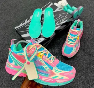 New Off White Virgil Abloh Trainers in Stock