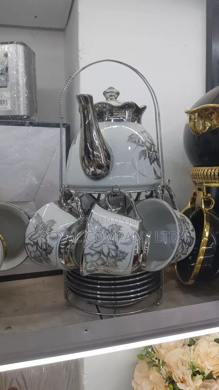 Aset of Tea Cup,Saucers and Serving Kettle