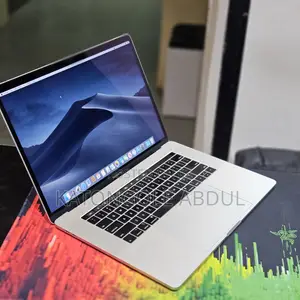 New Laptop Apple MacBook Pro 2019 16GB Intel Core I7 SSD 512GB