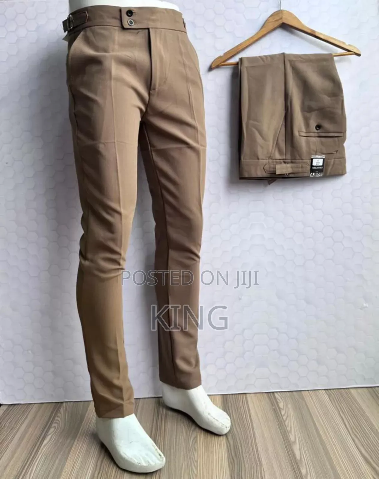 Classic Beltless Gentle Trousers