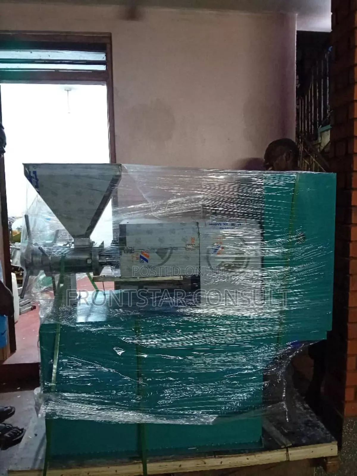 Oil Cold Pressing Machine