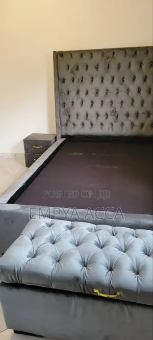 Dai Master Bed