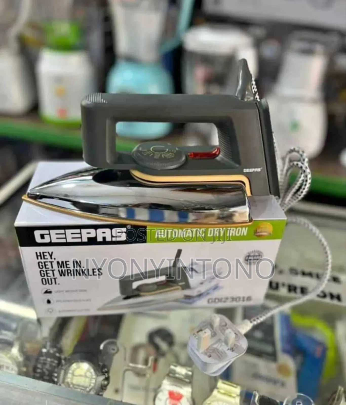 Geepas High Quality Dry Iron