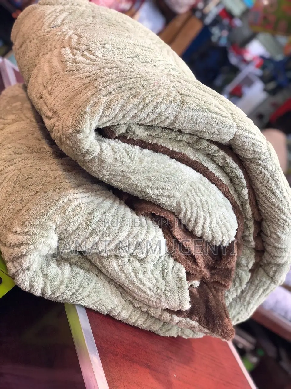 2 Sided Cream and Brown Tuffed Duvet Available
