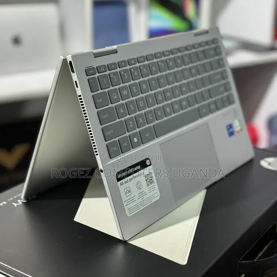 New Laptop HP Envy 14t 16GB Intel Core I7 SSD 1T