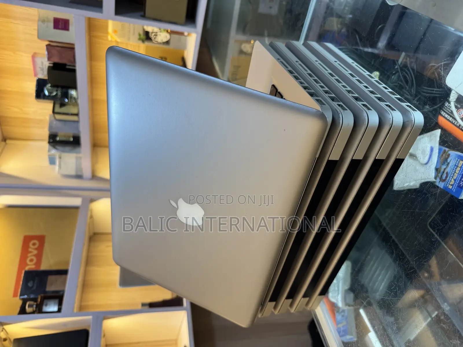 Laptop Apple MacBook 2012 8GB Intel Core I5 HDD 500GB