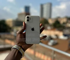 Apple iPhone 11 64 GB White