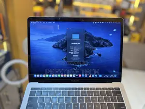 Laptop Apple MacBook Pro 2017 8GB Intel Core I5 SSD 256GB