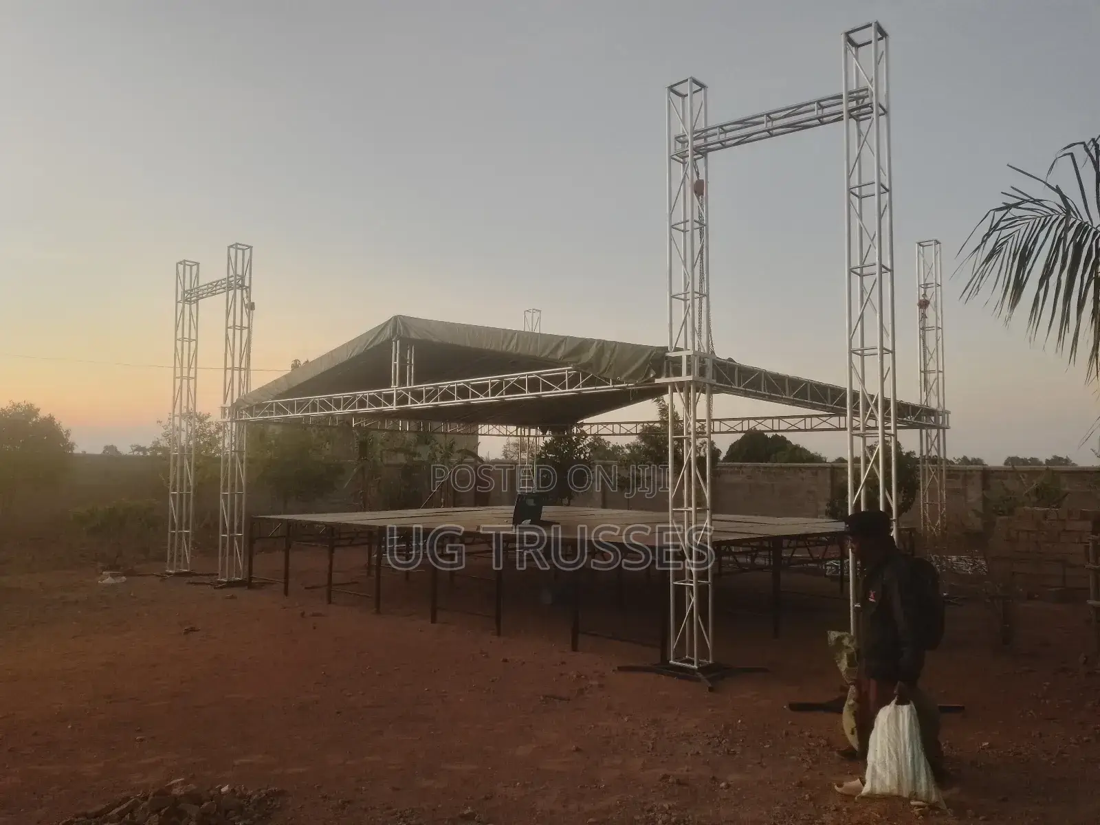 New 9m X 7m Large Complete Outdoor Stage