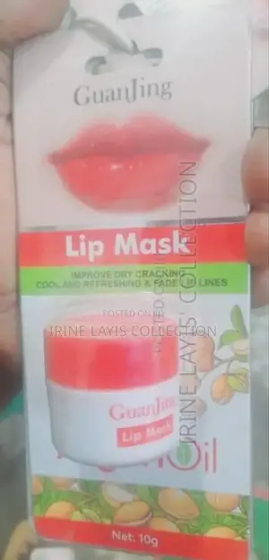 Women's Lip Mask