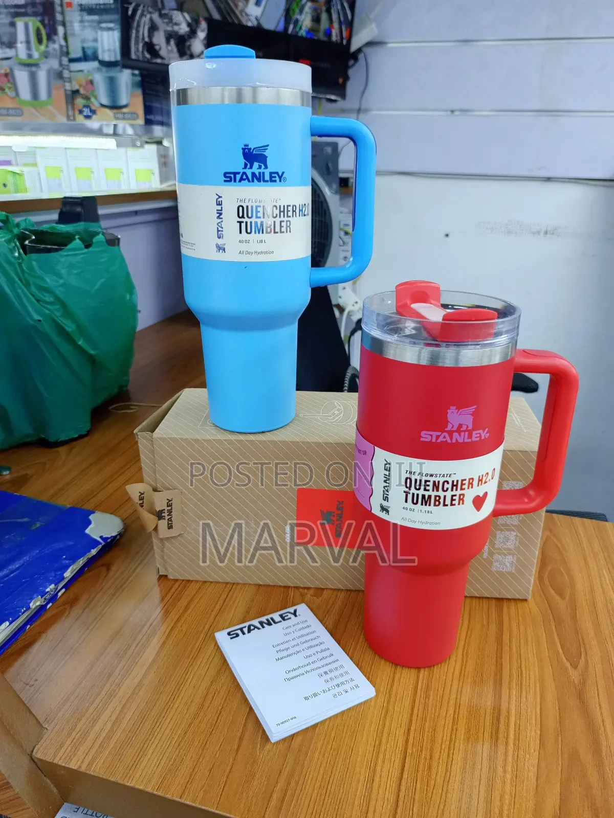 Stanley Hot and Cold Reusable Bottle Cup 40 Oz/1.18ml