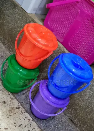 Plastic Buckets Plastic Buckets 1litre Colored