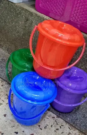 Plastic Buckets Plastic Buckets 1litre Colored